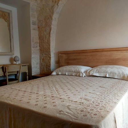 I Trulli Di Nonno Battista Villa Locorotondo Kültér fotó