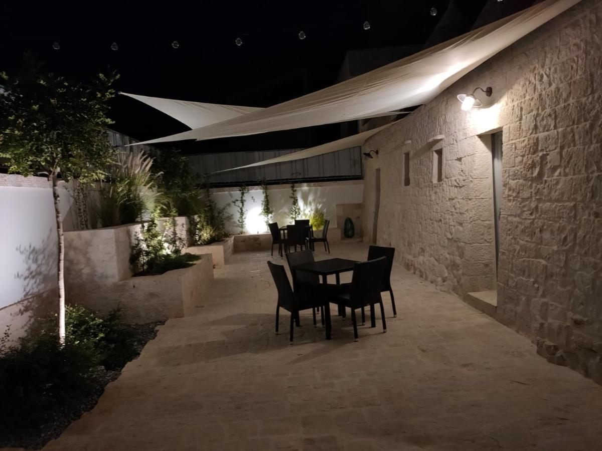 I Trulli Di Nonno Battista Villa Locorotondo Kültér fotó