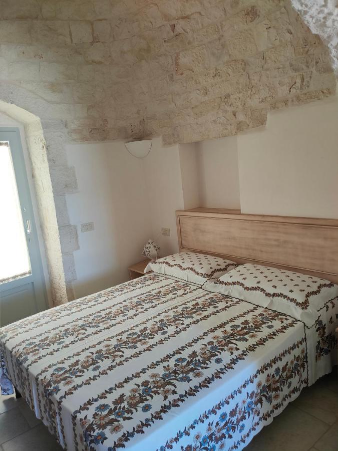 I Trulli Di Nonno Battista Villa Locorotondo Kültér fotó