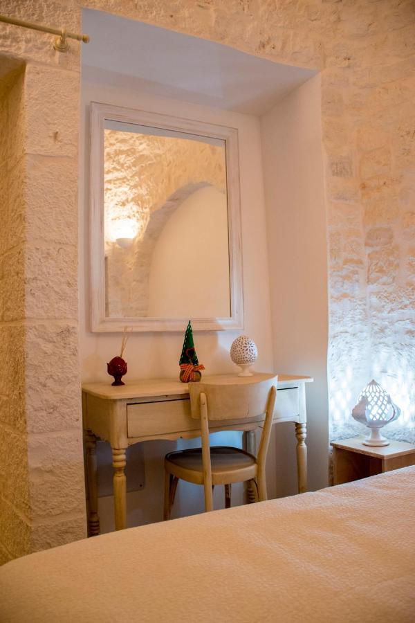 I Trulli Di Nonno Battista Villa Locorotondo Kültér fotó