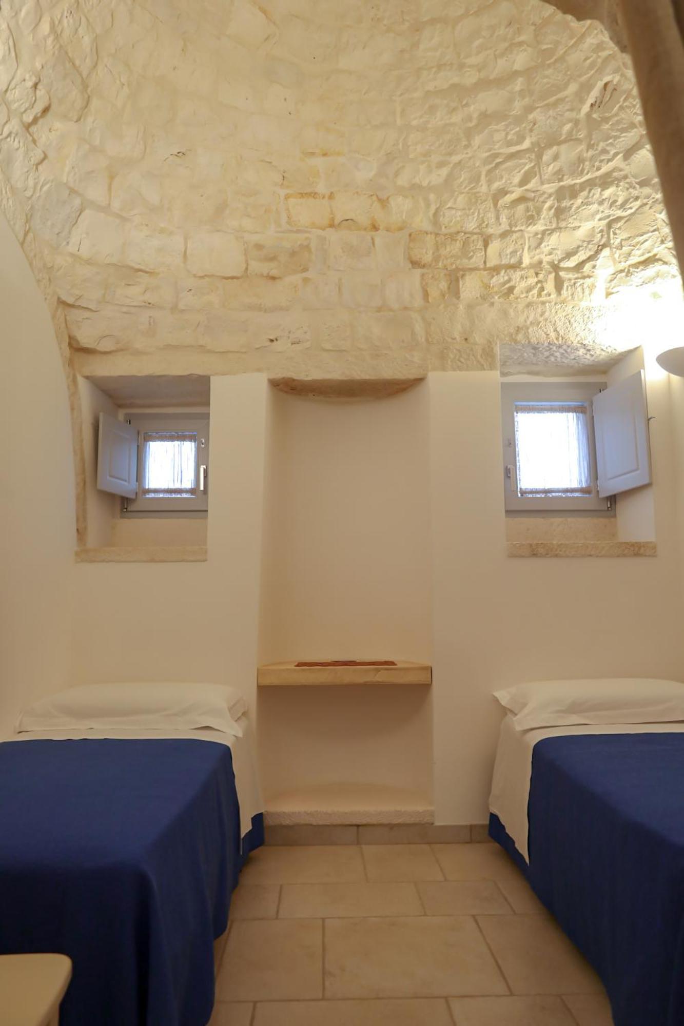 I Trulli Di Nonno Battista Villa Locorotondo Kültér fotó